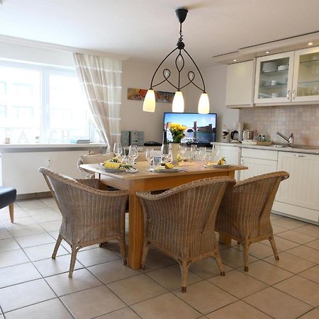 Strandnahe Ferienwohnung, Zentral Gelegen, Wlan Und Balkon, Andreas Dirks-Str. 1 Westerland Buitenkant foto